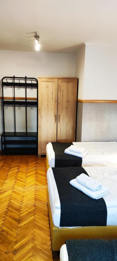 Hotel Stary Mlyn Żory Esterno foto